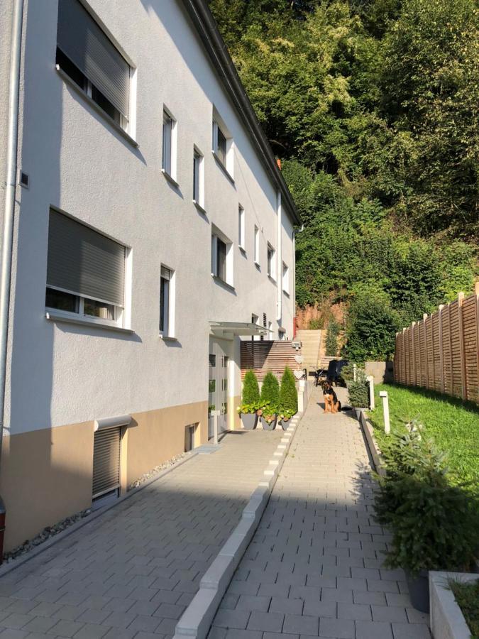 Neckartenzlingen Ferienwohnungen Lamisto Am Waldesrand מראה חיצוני תמונה